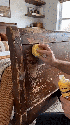 49% OFF This Week Promotions🎉🎉Beeswax Wood Polish Spray 120ml | Natural Shine & Protection for Furniture, Floors, Cabinets – Non-Greasy, Anti-Dust Finish