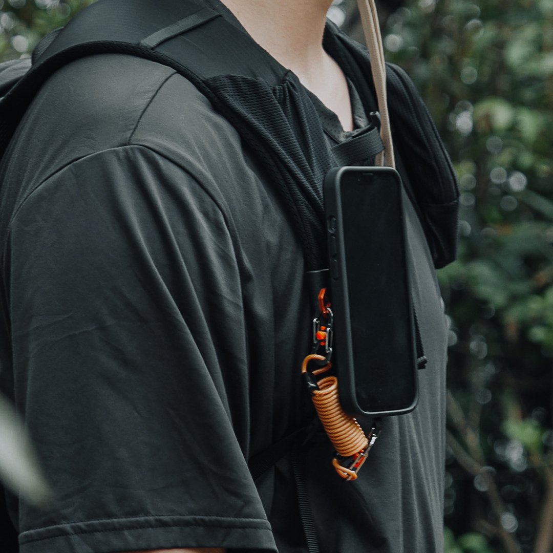 Quick-Release Magnetic Phone Mount for Straps