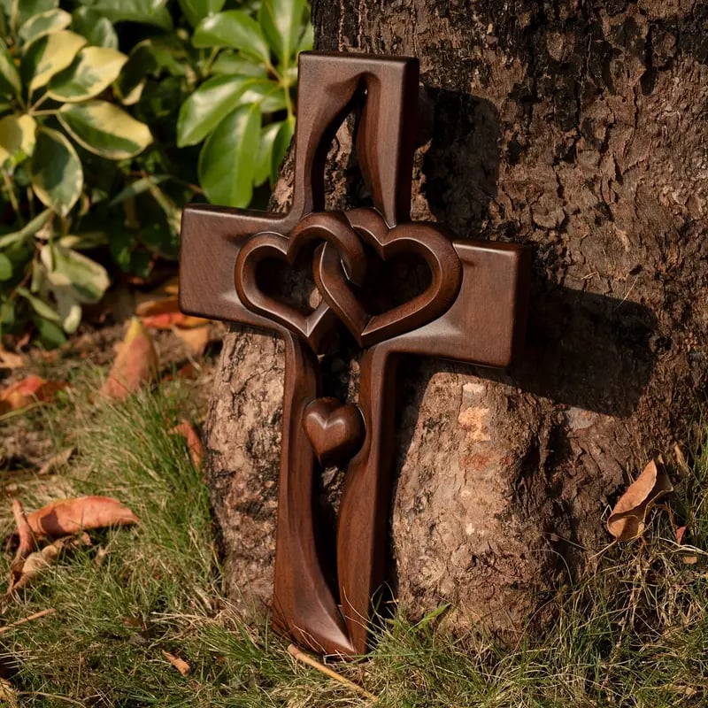 🔥 Last Day 49% OFF – Intertwined Hearts Hand-Carved Wooden Cross ❤️ Perfect Wedding & Anniversary Gift ✝️💞