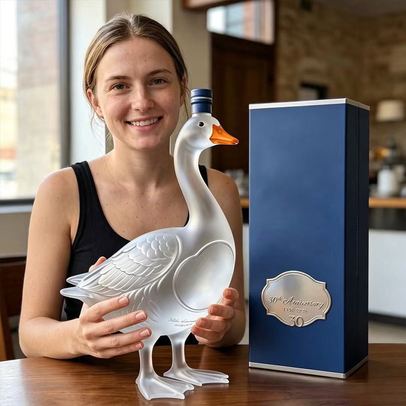 🥃✨3D Sculpted Swan Bottle – Luxury Collector’s Decanter Gift 🦢🔥