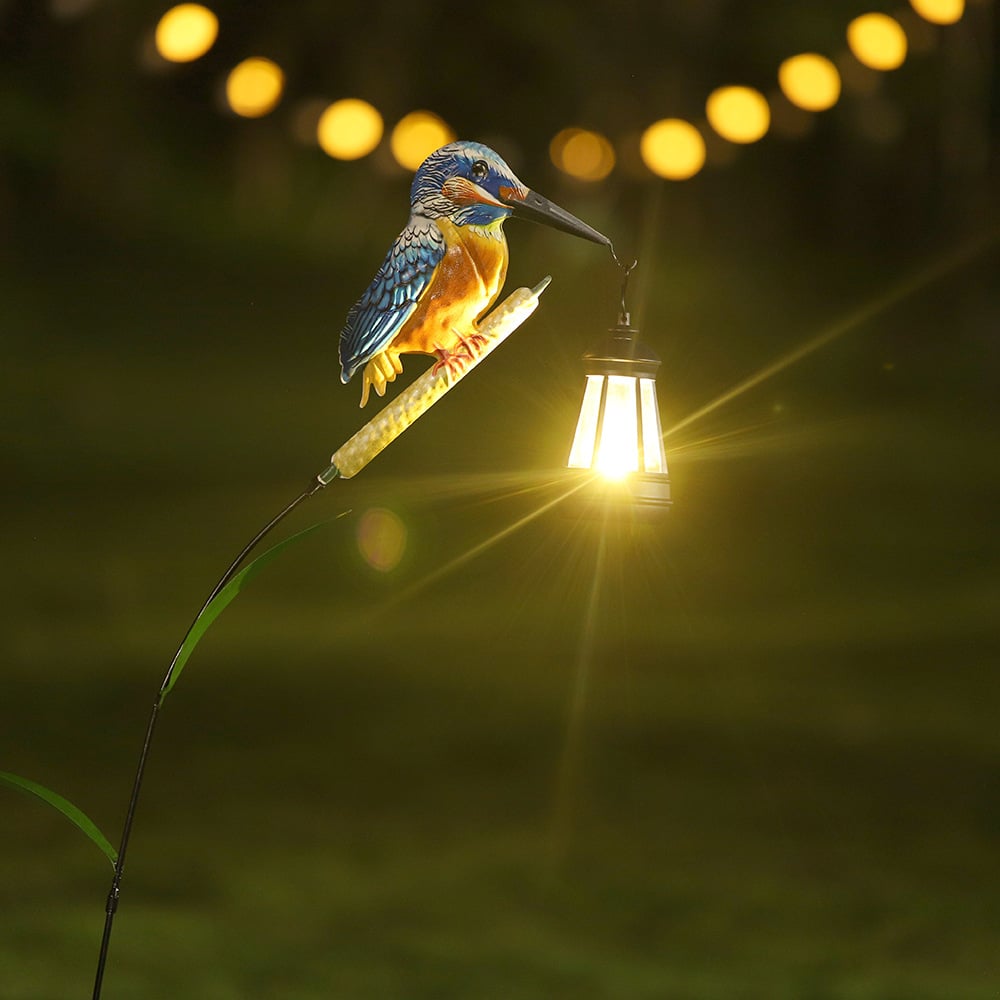 🐦 Cardinal Solar Light—A Beautiful Garden Light That Feels Full of Life