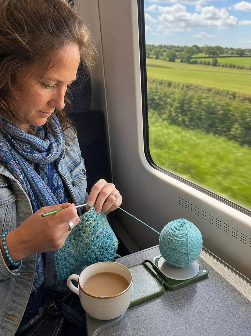 🧶Last Day 60% OFF - Portable Yarn Holder for Crochet & Knitting🎁