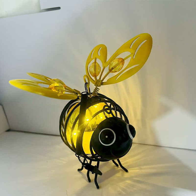 🌙🍃🪴Hanging Solar Bee Light – Warm Amber Glow, Flicker-Free, Perfect for Garden Parties, Camping, or Kids’ Rooms – Spread Joy Day and Night 🌞🌜